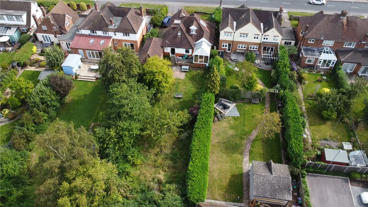 Church Road, Earley, RG6, photo 14