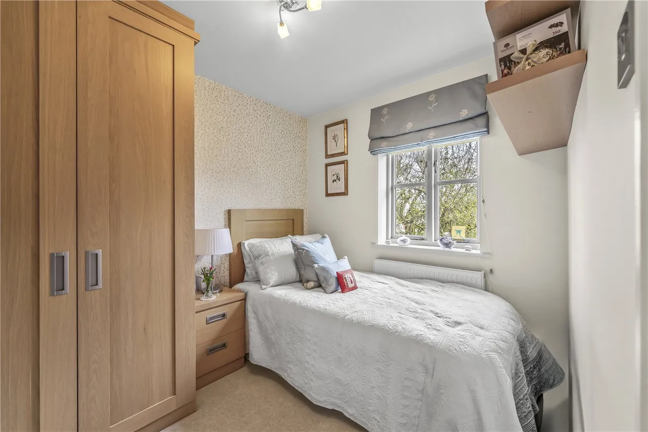 Partridge Road, Hampton, TW12 3SB, photo 11