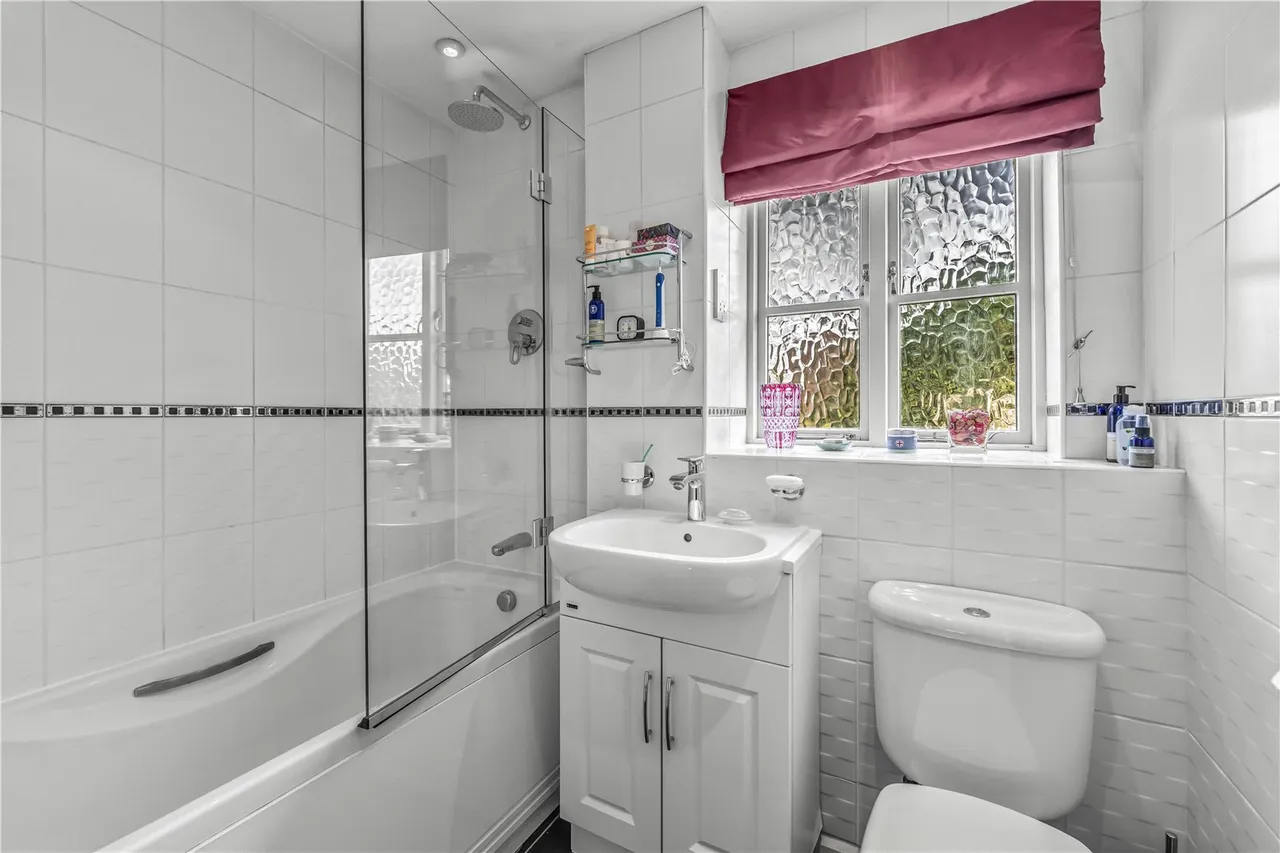 Partridge Road, Hampton, TW12 3SB, photo 12