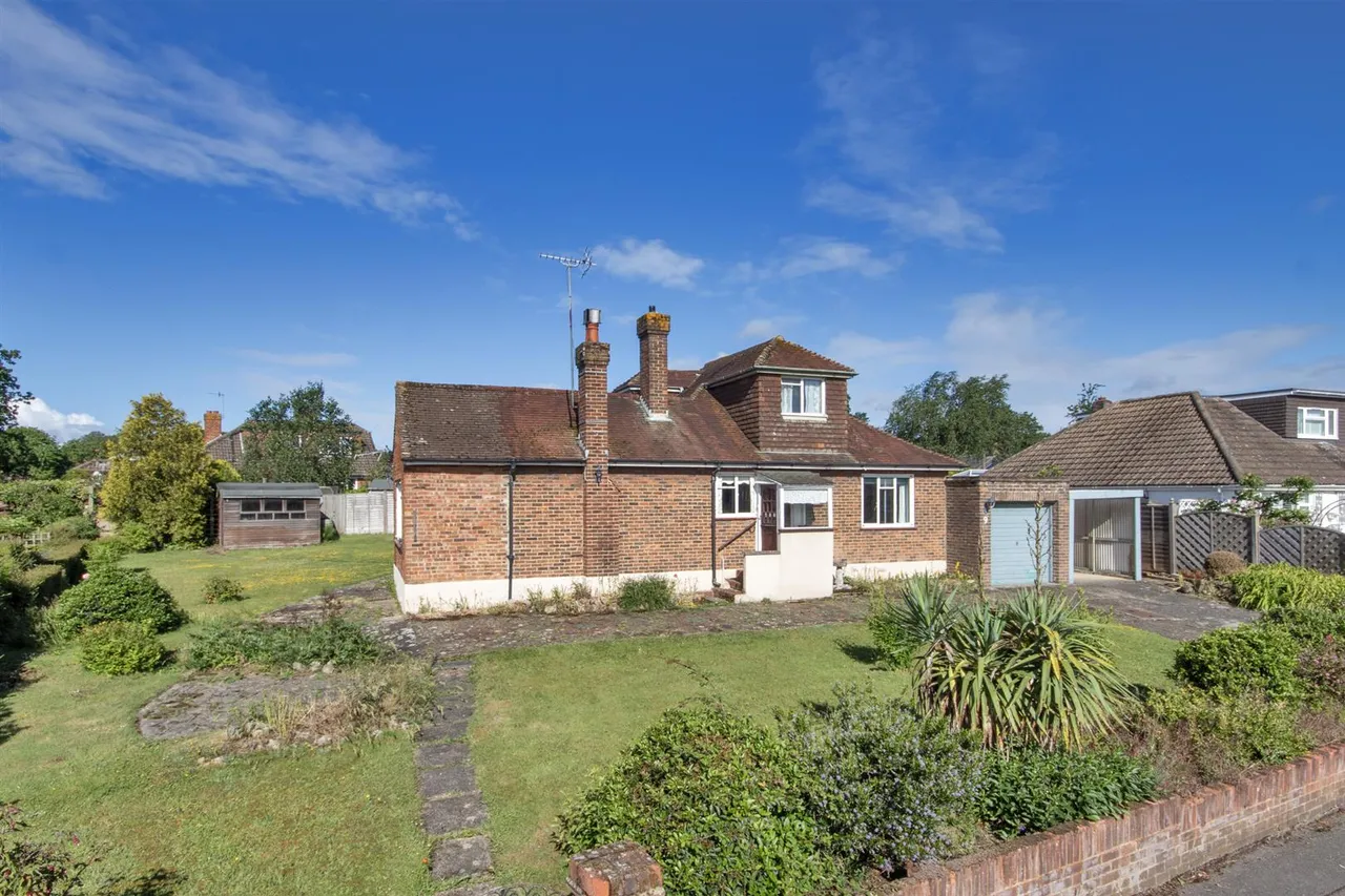 Elmfield Close, Weald, photo 12