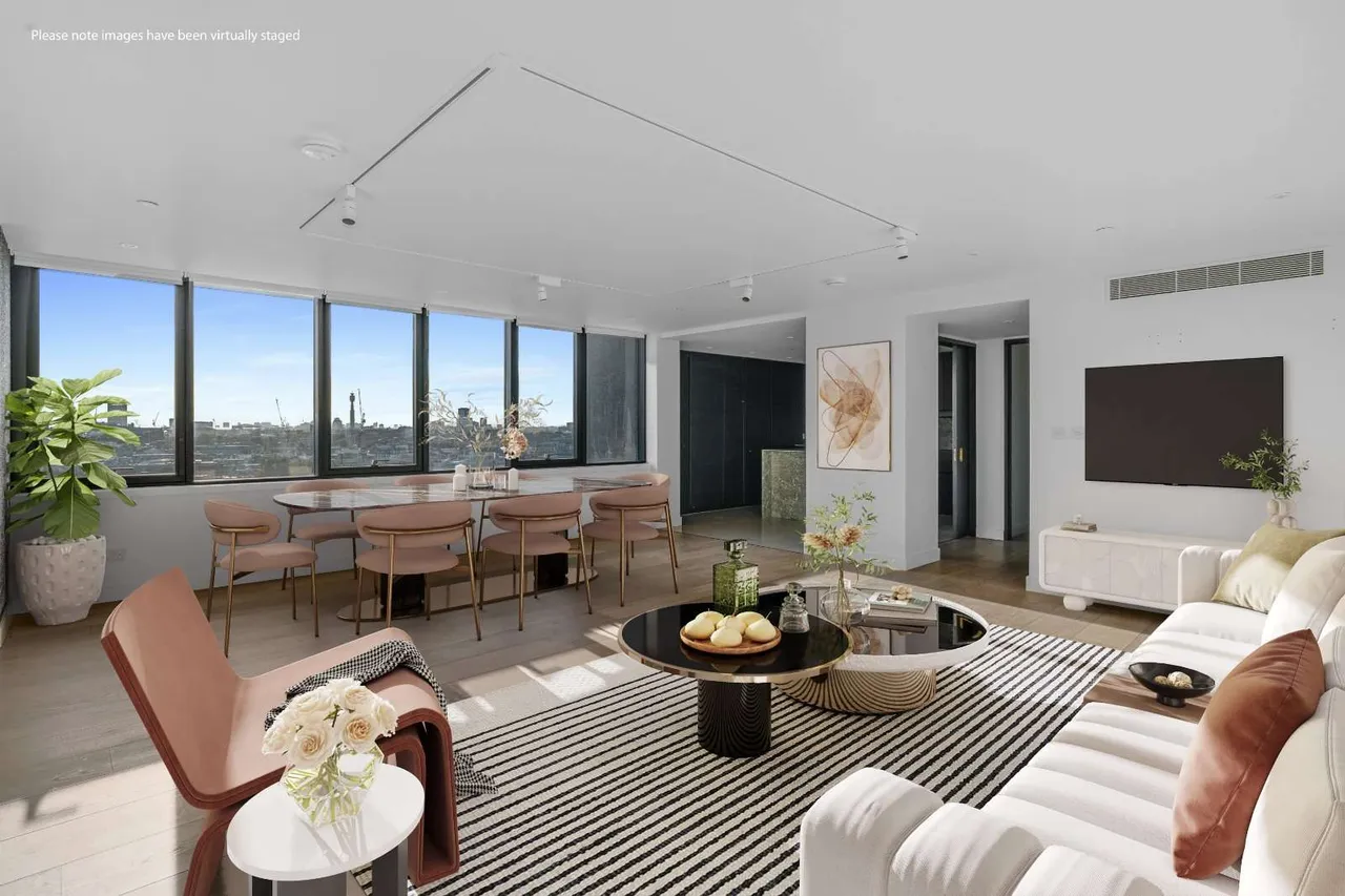 4 bed flat for sale — Fann Street, London, EC2Y 8AF