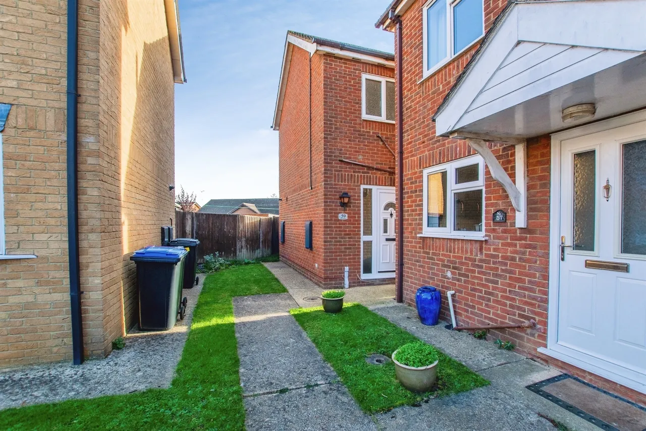 The Hollies, Holbeach, PE12, photo 16