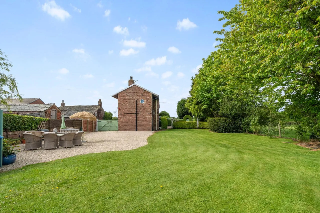 Three Tree Barn Mill House Lane, Croft, Warrington, Warrington, WA3 7HA, photo 27
