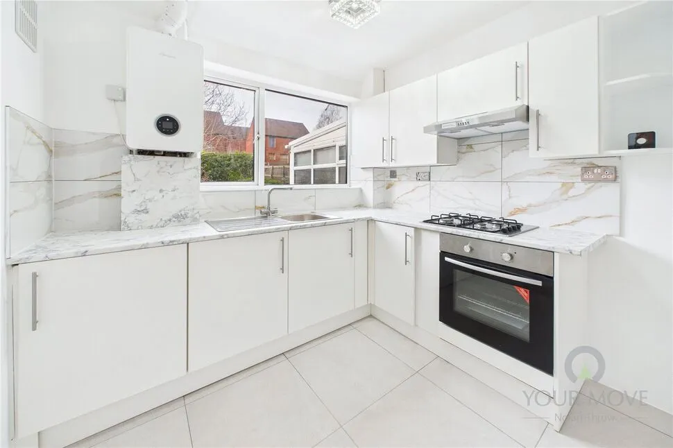 Greenfield Avenue, Kettering, Northamptonshire, NN15, photo 3