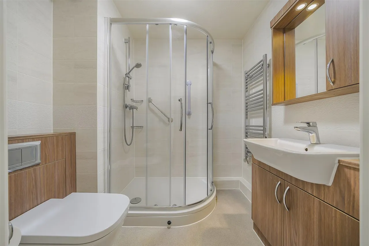 West Street, Newbury, RG14, photo 7