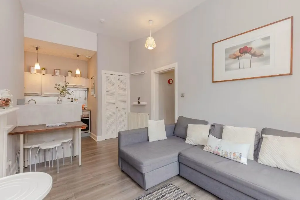 Comely Bank Row, Stockbridge, EH4, photo 6