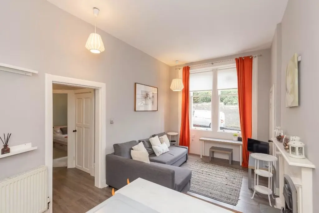 Comely Bank Row, Stockbridge, EH4, photo 2