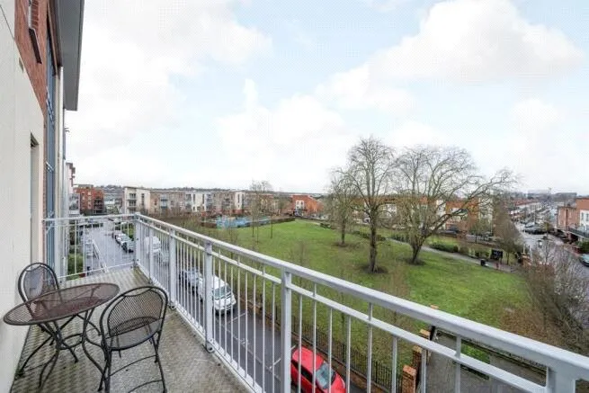 Battle Square, Reading, Berkshire, RG30 1DU, photo 8
