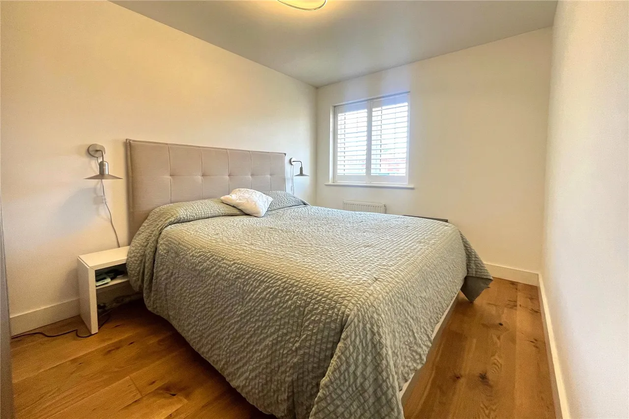 Montague Mews, Farnham, Surrey, GU9 7GF, photo 9