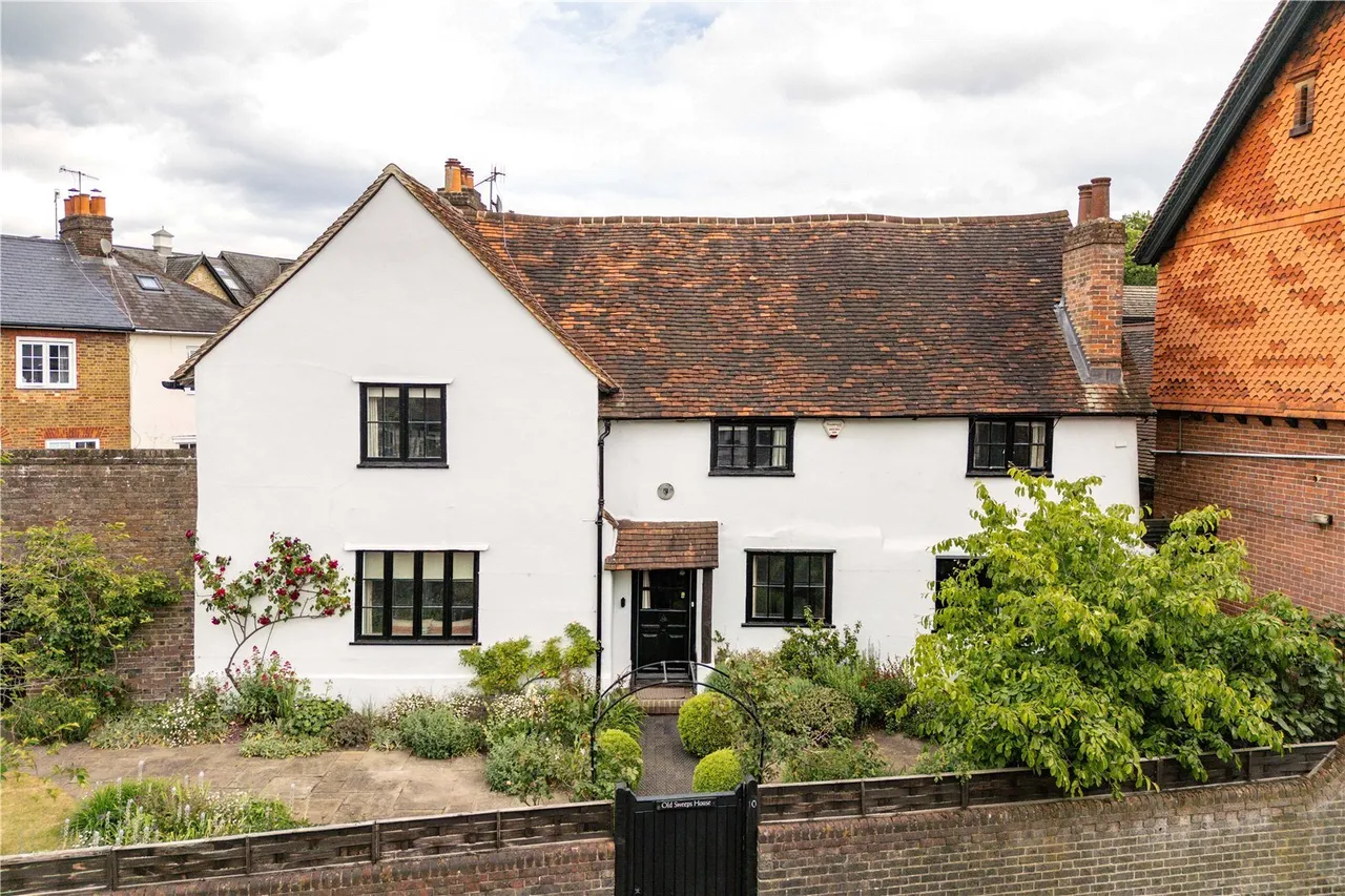 4 bed house for sale, Slipshoe Street, Reigate, RH2