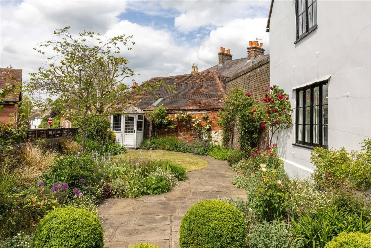 Slipshoe Street, Reigate, RH2, photo 17