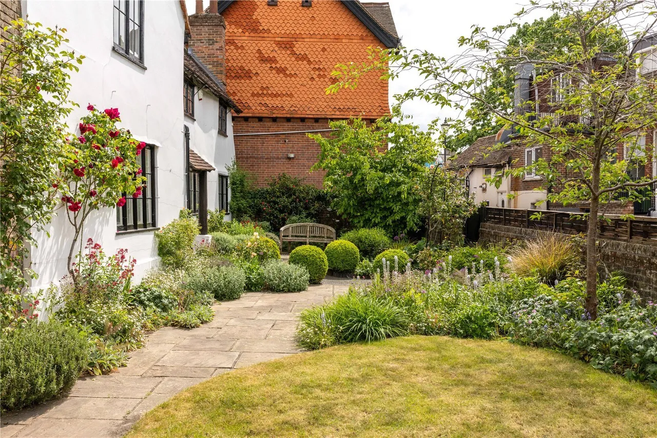 Slipshoe Street, Reigate, RH2, photo 11