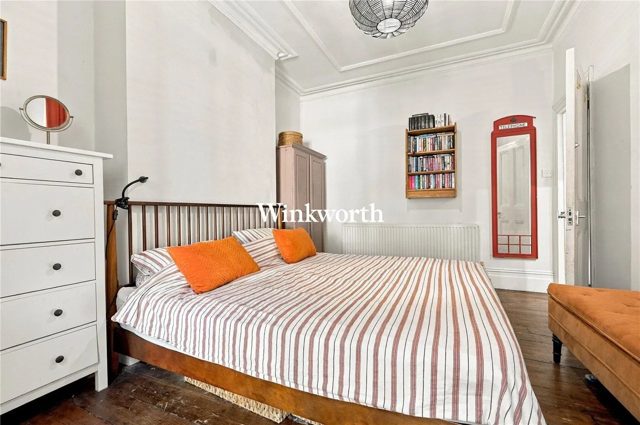 Windsor Road, London, N13, photo 15