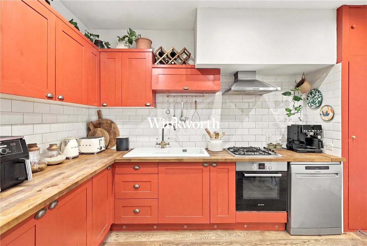 Windsor Road, London, N13, photo 9