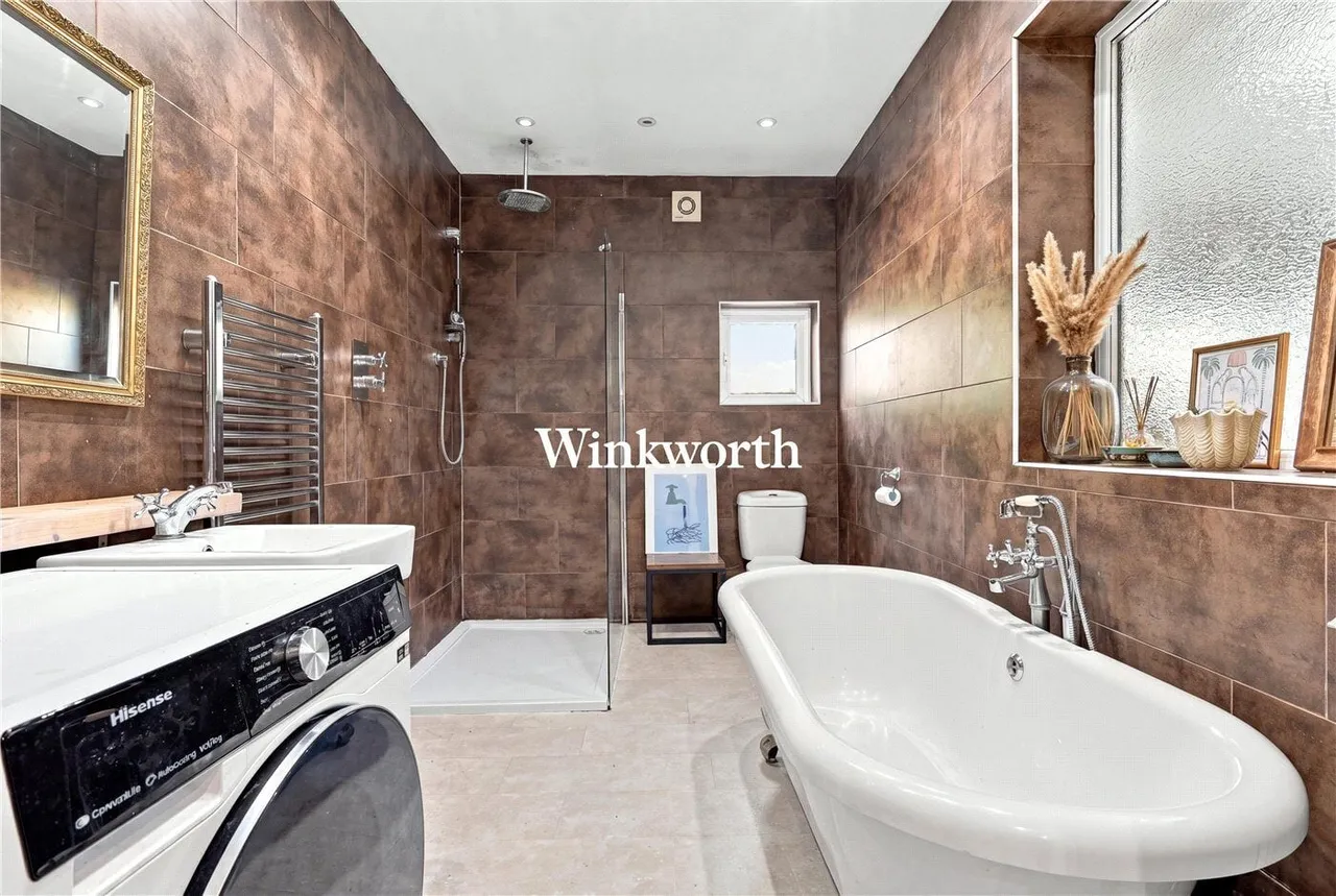 Windsor Road, London, N13, photo 12