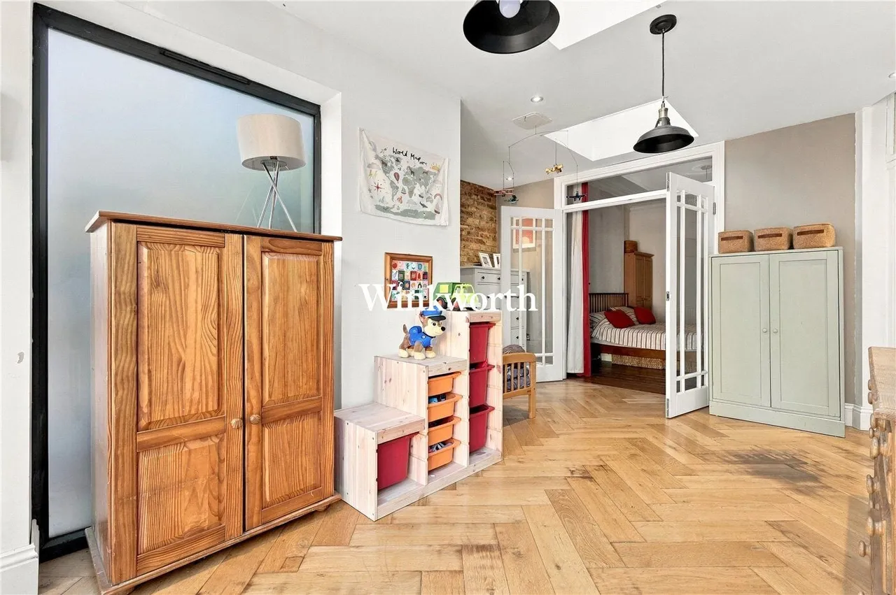 Windsor Road, London, N13, photo 8