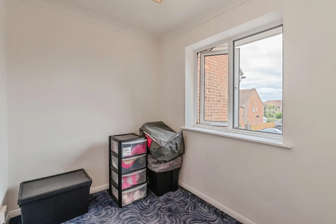 Roding Way, Wickford, SS12, photo 12