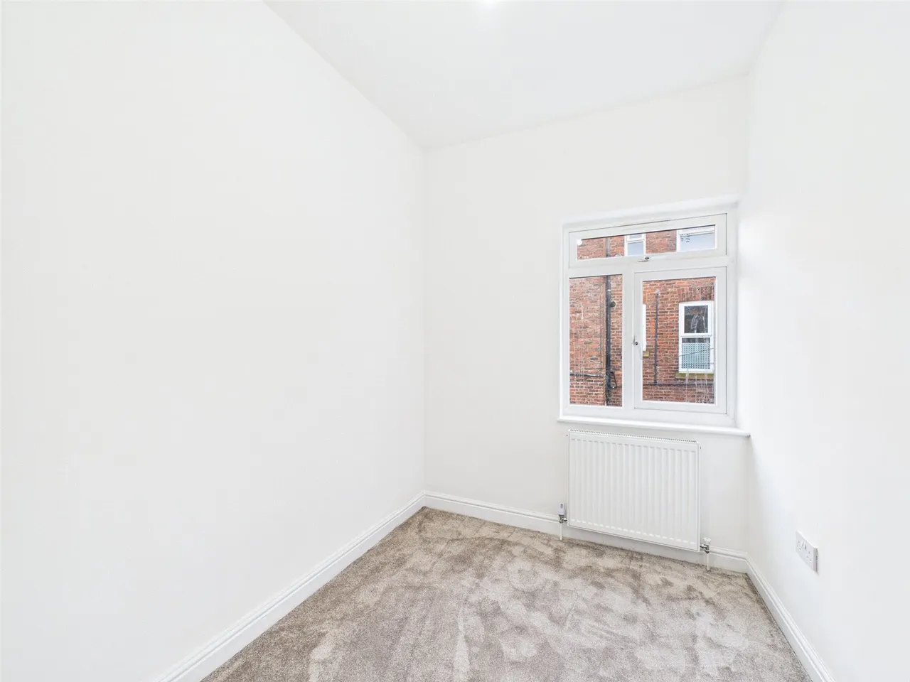 Urmston Lane, Stretford, Manchester, Greater Manchester, M32 9BP, photo 9