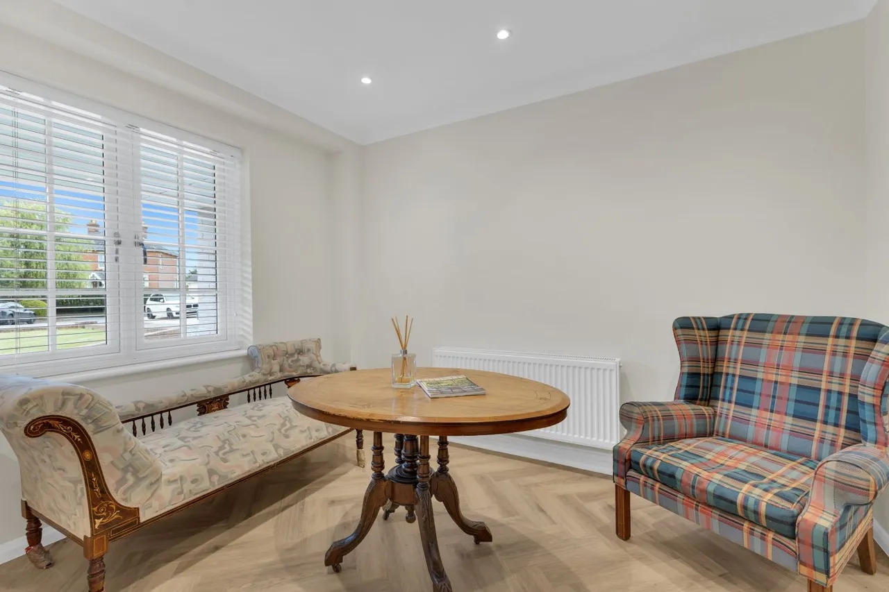 Roses Close, Cublington, LU7, photo 11