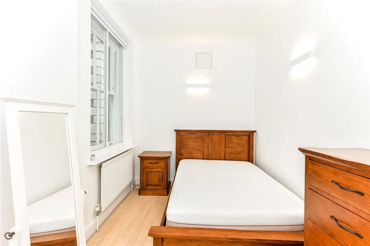 St. Andrew's Hill, London, EC4V, photo 9