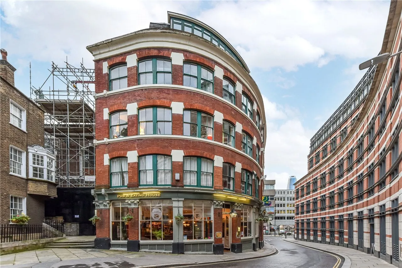 St. Andrew's Hill, London, EC4V, photo 3
