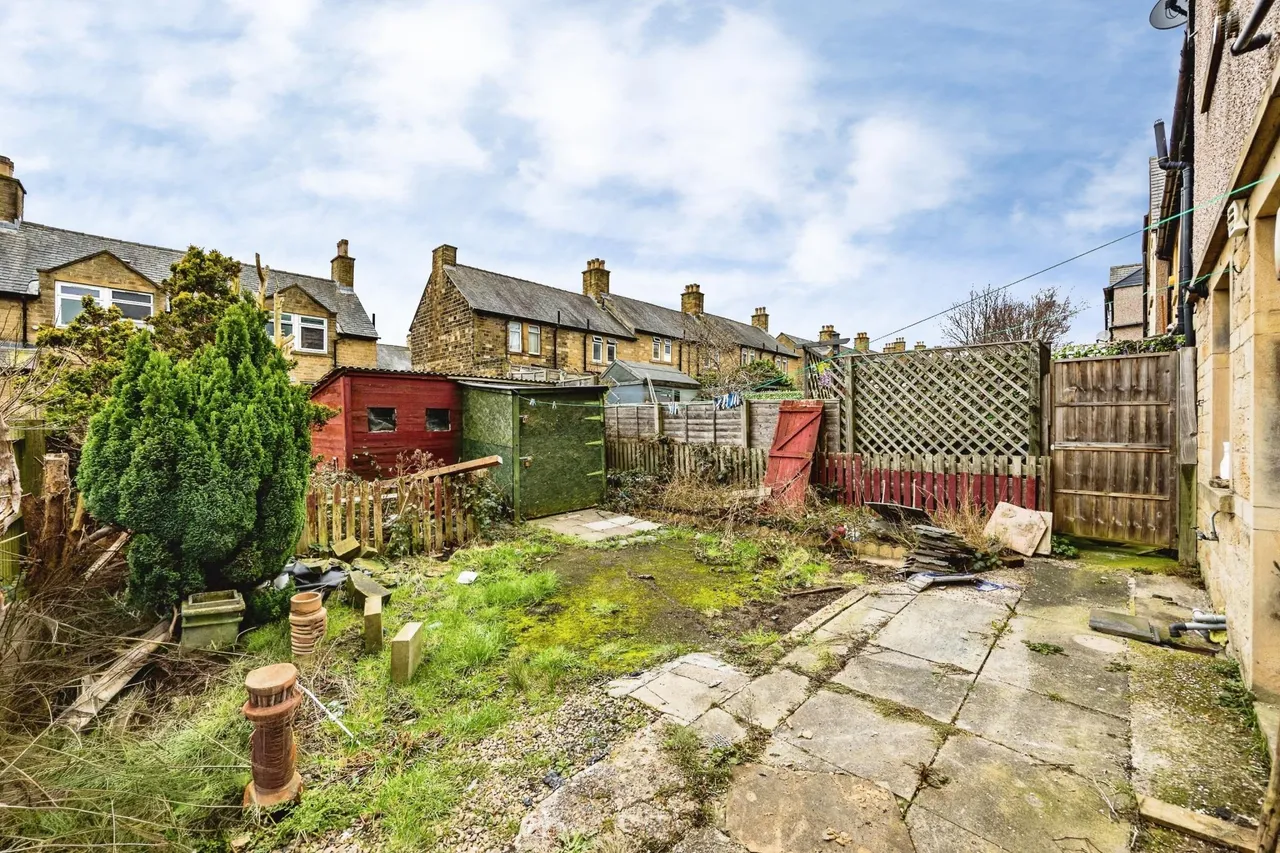 Royds Avenue, Huddersfield, HD3, photo 3