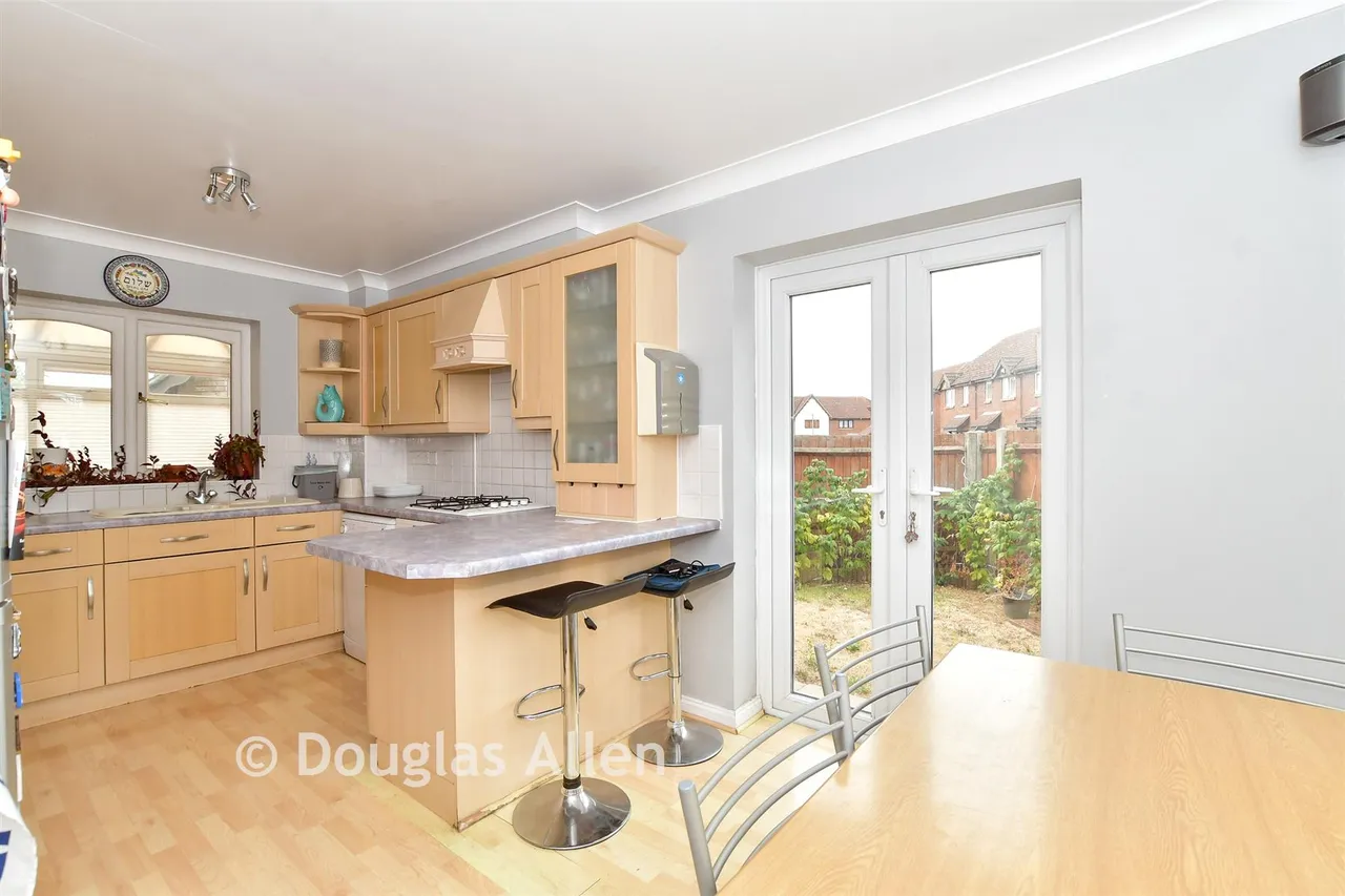Staffa Close, Wickford, SS12, photo 4