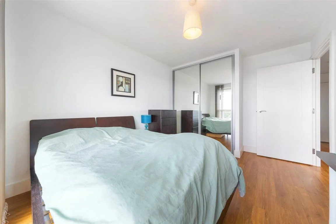 Queensland Road, Drayton Park, photo 6