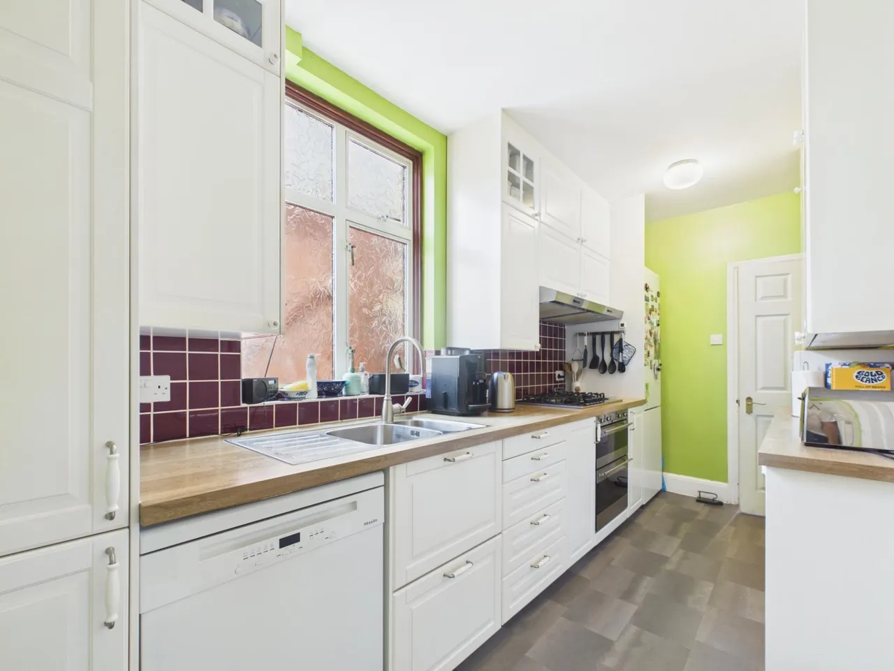 Chatsworth Avenue, Cosham, PO6, photo 8