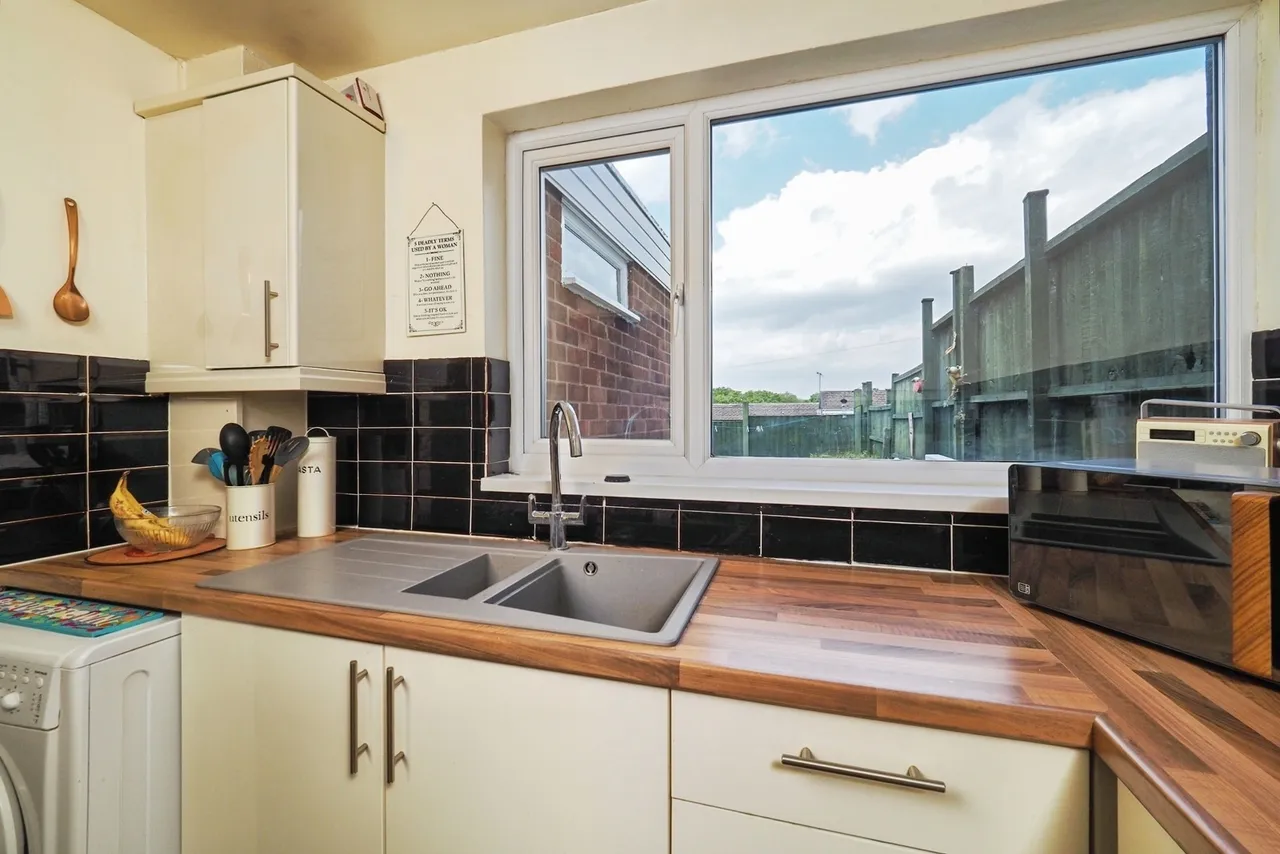 Grisedale Court, Beeston, Nottingham, Nottinghamshire, NG9, photo 13