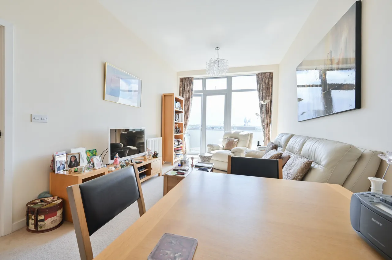 134 Wilmington Close, Watford, photo 6