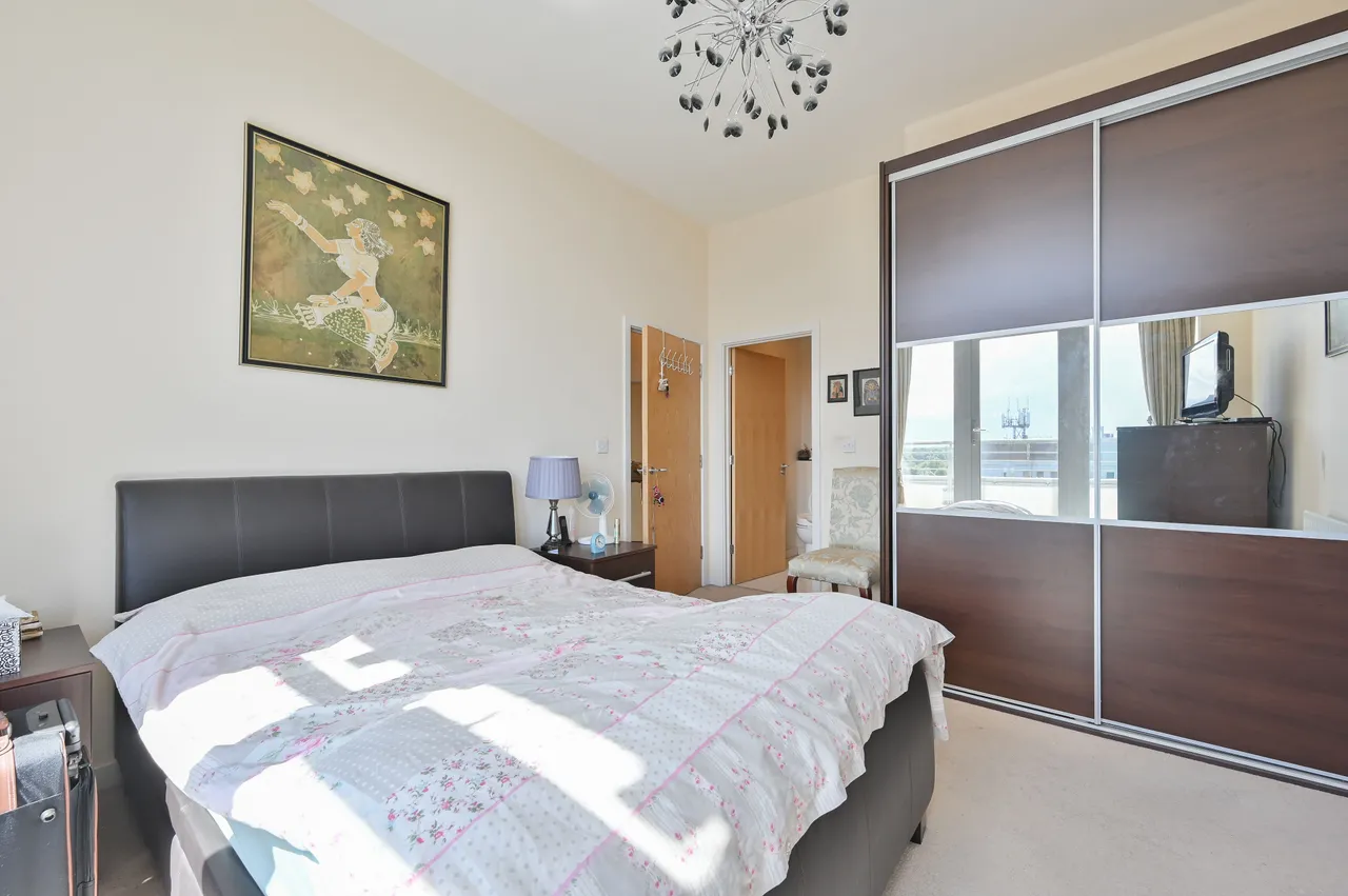 134 Wilmington Close, Watford, photo 8