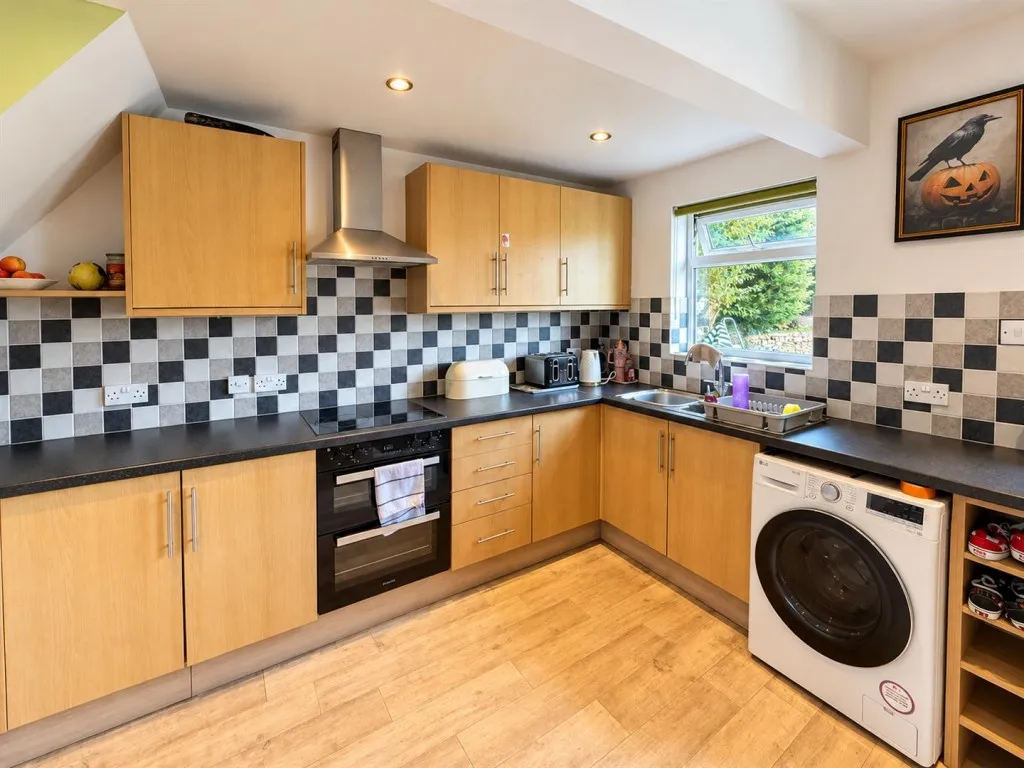 Whitley Road, Keighley, BD21, photo 7
