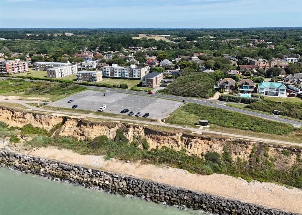 Milford on Sea, Lymington, photo 21