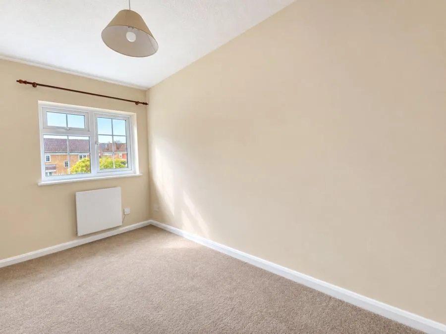 Bedfordshire Way, Wokingham, RG41, photo 6