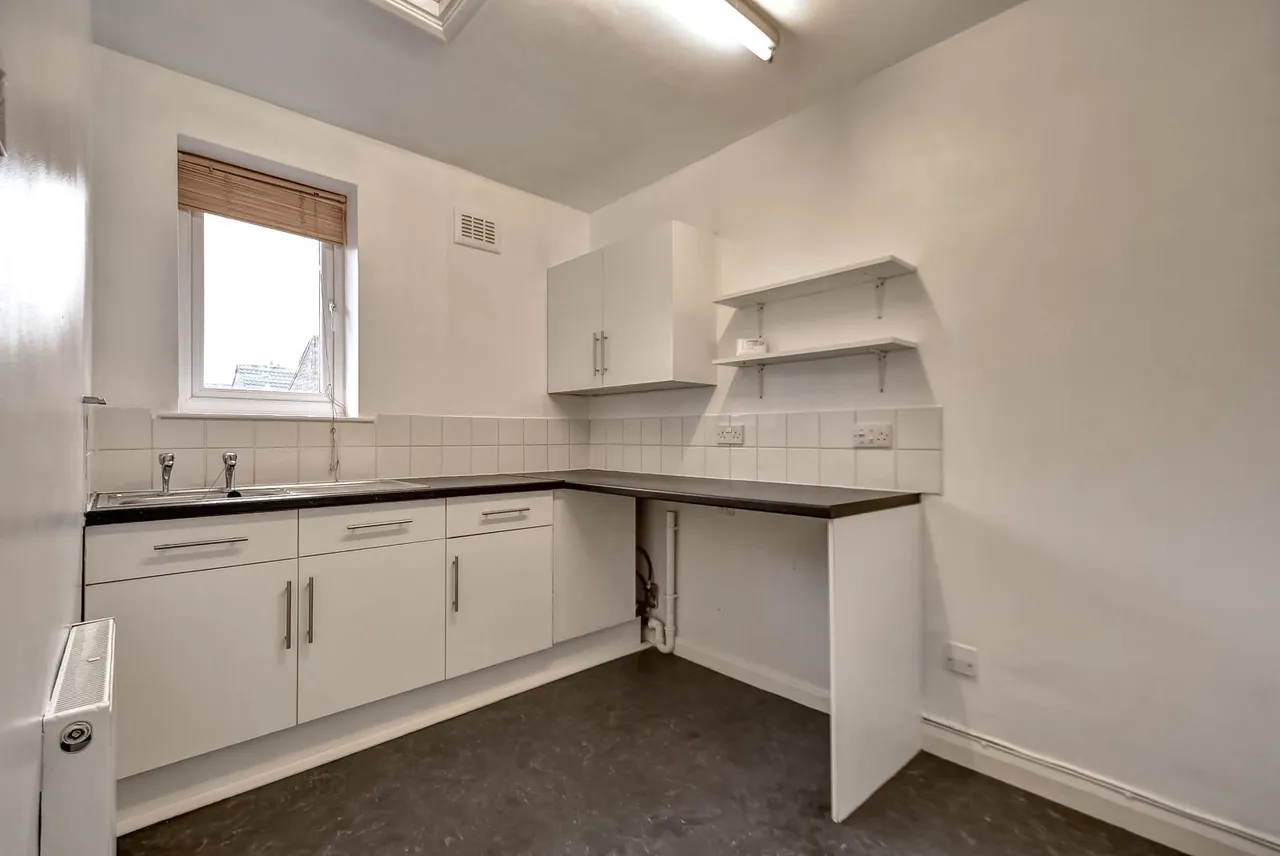 Holderness Road, Hull, HU8, photo 4