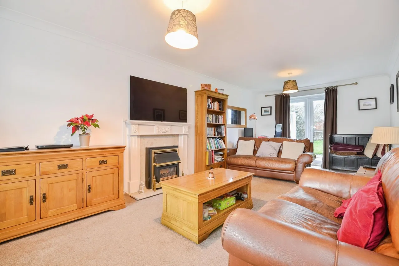 Pease Court, Stockton-on-tees, TS16, photo 2