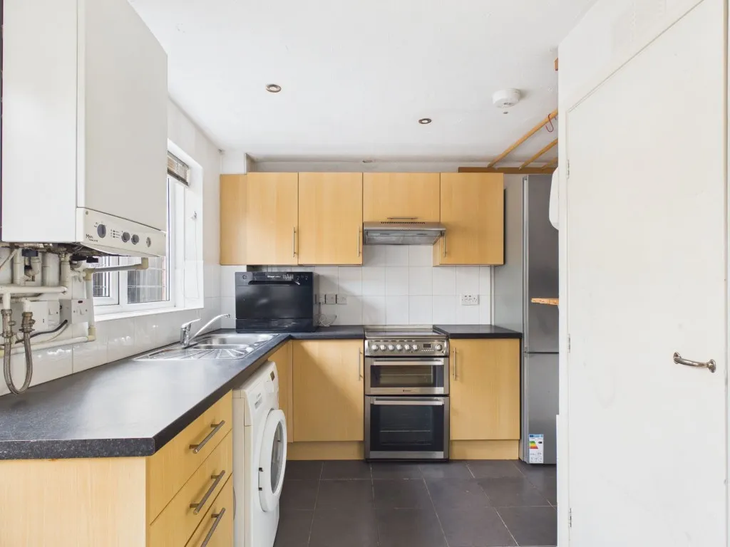 Measham Way, Lower Earley, RG6, photo 3