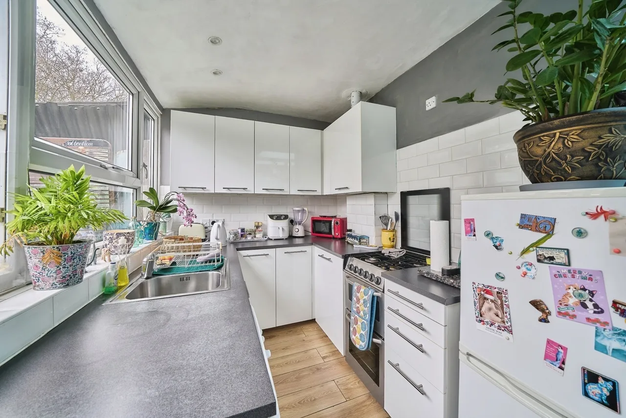 Faringford Road, London, E15, photo 7