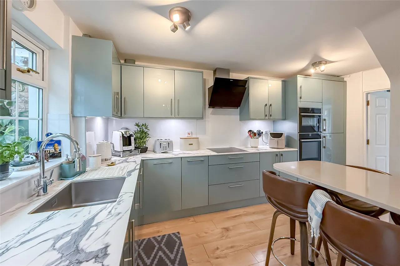 Hopground Close, St. Albans, Hertfordshire, AL1 5TA, photo 2