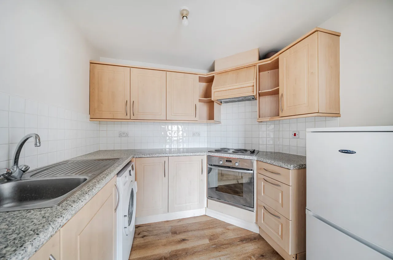 Chandlers Court, Hull, HU9, photo 13