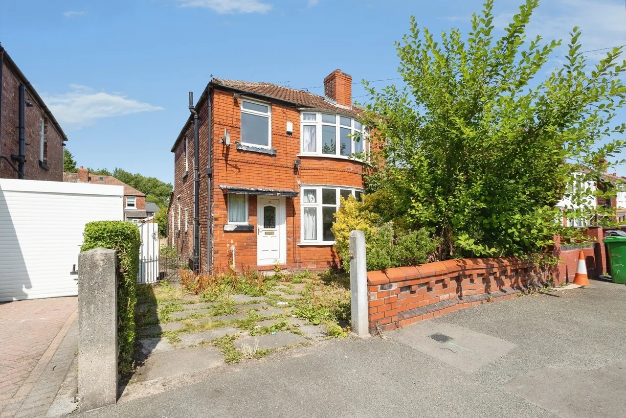 3 bed house for sale — Delacourt Road, Manchester, Greater Manchester, M14