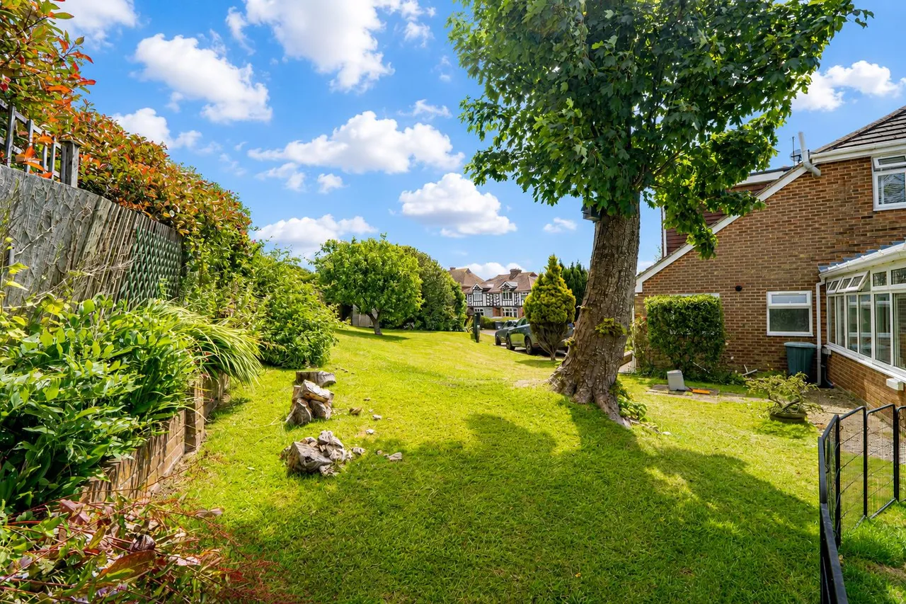 Fairlight Road, Hastings, photo 42