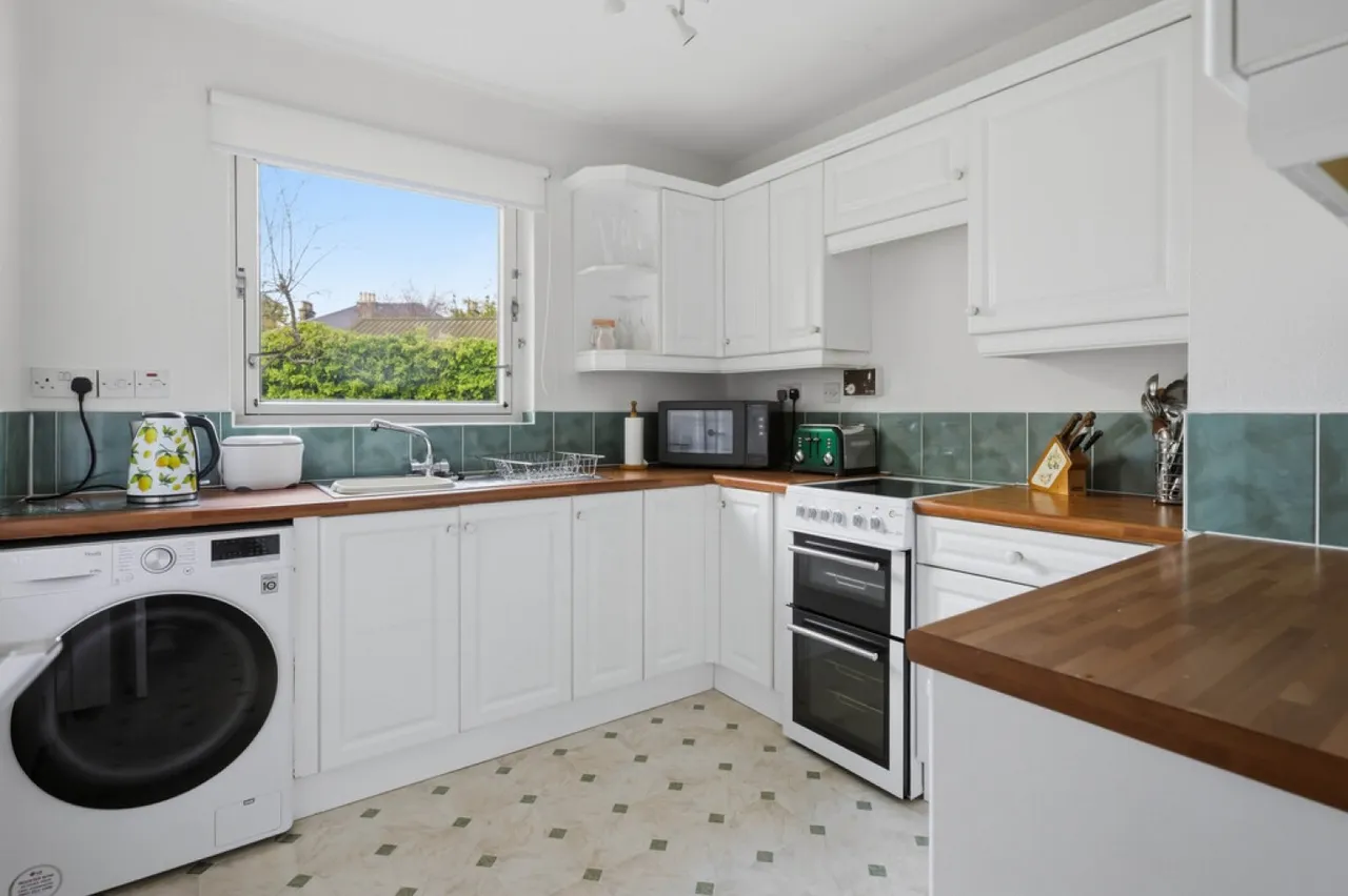 Grendon Court, Stirling, FK8, photo 5