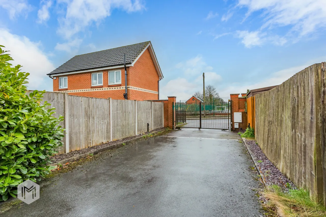 Napier Drive, Horwich, Bolton, BL6 6FZ, photo 16