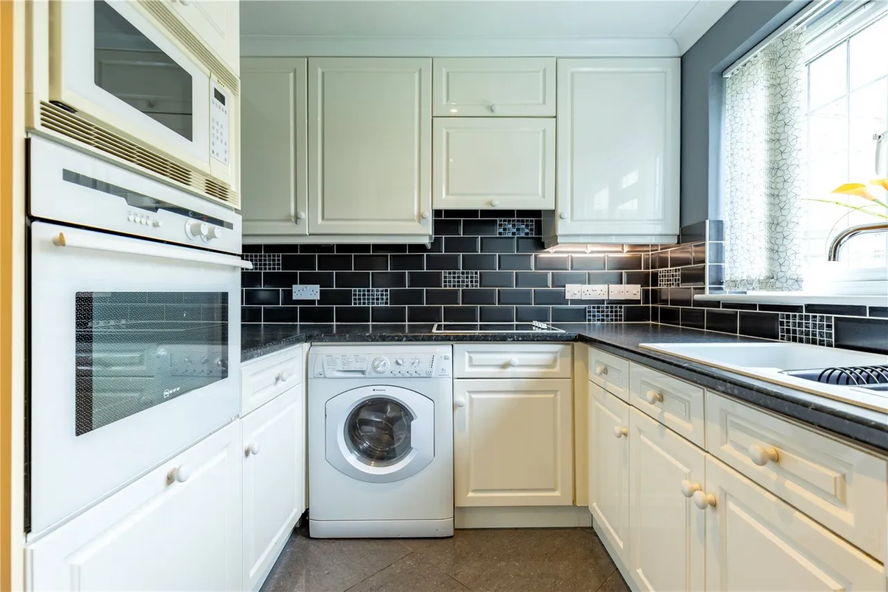 The Green, Quenington, GL7, photo 7