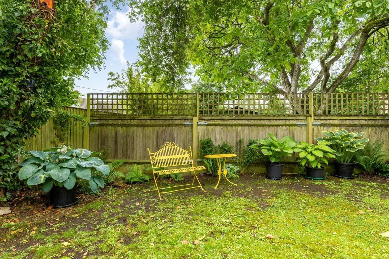 The Green, Quenington, GL7, photo 4