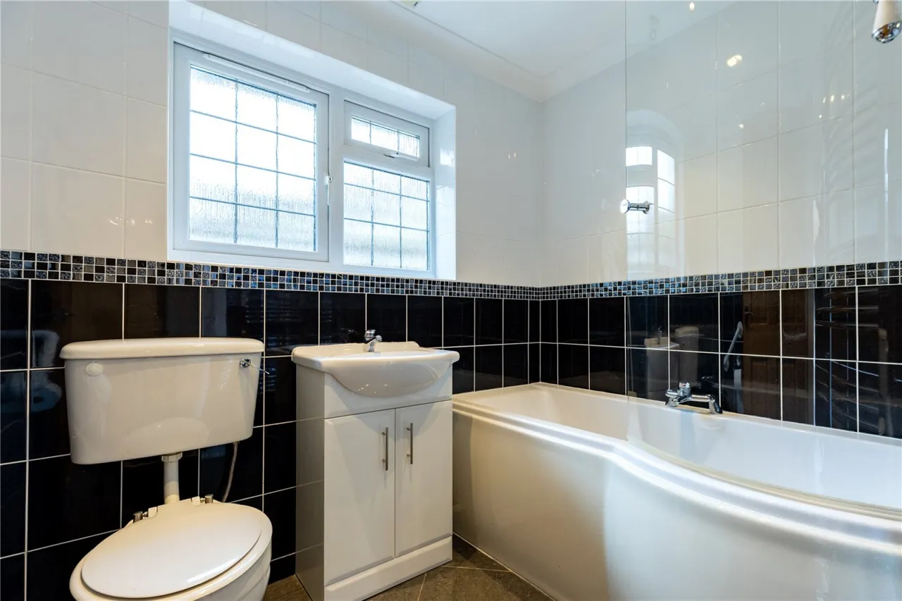 The Green, Quenington, GL7, photo 6