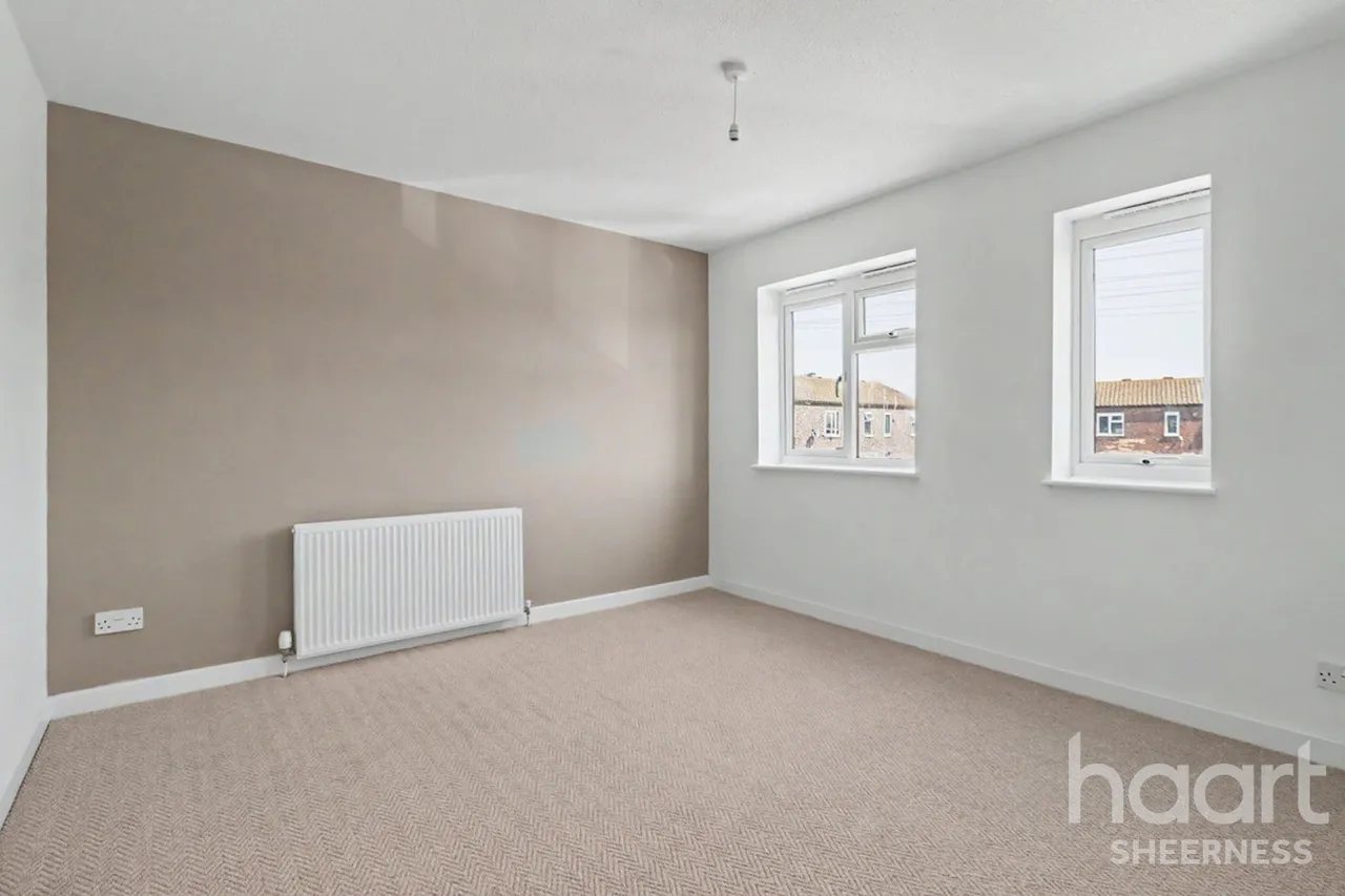 Alder Close, Sheerness, ME12, photo 12