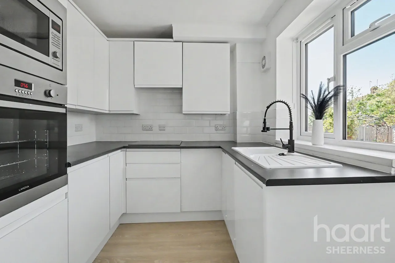 Alder Close, Sheerness, ME12, photo 9